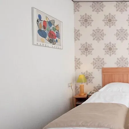 Rho Hotel