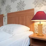 Hotel Rho 3*