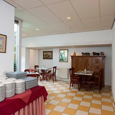 Hotell Rho
