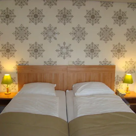 Rho Szálloda
